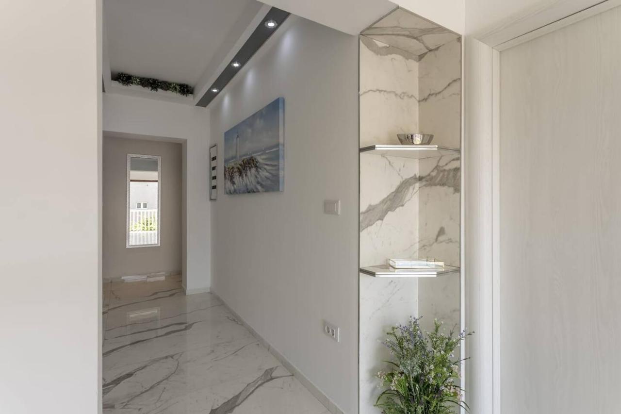 Royal Silver Apartment فوديس المظهر الخارجي الصورة